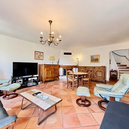 Maison Provencale - 500m Vakantiehuis Carqueiranne