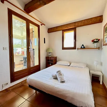 Maison Provencale - 500m Vakantiehuis