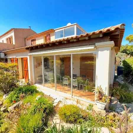 Maison Provencale - 500m *