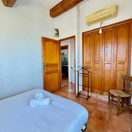 Maison Provencale - 500m *